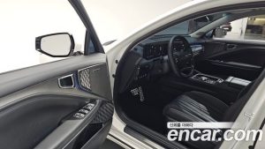 Kia K8 Signature 2025 года из Южной Кореи
