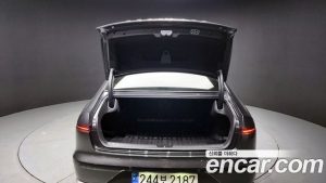 Hyundai Grandeur Exclusive 2024 года из Южной Кореи