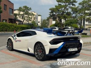 Lamborghini Huracan LP640-2 STO 2022 года из Южной Кореи
