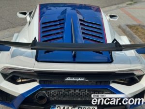 Lamborghini Huracan LP640-2 STO 2022 года из Южной Кореи