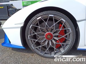 Lamborghini Huracan LP640-2 STO 2022 года из Южной Кореи