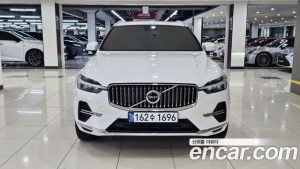 Volvo XC60 T8 Ultra Bright 2025 года из Южной Кореи