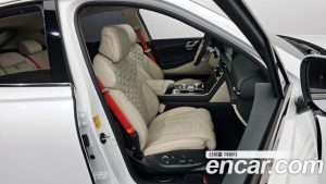 Genesis GV80 3.5T e-S/C Бензин AWD 2024 года из Южной Кореи