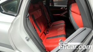 BMW X6M 4.4 Competition 2024 года из Южной Кореи