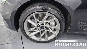Genesis G70 Бензин 2.5T 4WD 2025 года из Южной Кореи