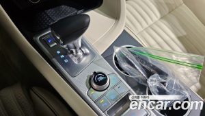 Genesis G70 Бензин 2.5T 4WD 2025 года из Южной Кореи