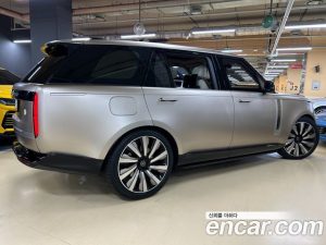 Land Rover Range Rover P530 SV LWB 2023 года из Южной Кореи
