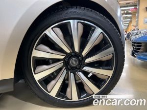 Land Rover Range Rover P530 SV LWB 2023 года из Южной Кореи