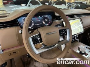 Land Rover Range Rover P530 SV LWB 2023 года из Южной Кореи