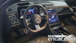 Mercedes-Benz S-Class S500L 4MATIC 2024 года из Южной Кореи