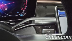 Mercedes-Benz S-Class S500L 4MATIC 2024 года из Южной Кореи