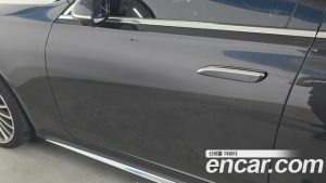 Mercedes-Benz S-Class S500L 4MATIC 2024 года из Южной Кореи