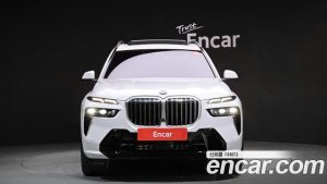 BMW X7 xDrive 40i M Sport 7-Seater 2024 года из Южной Кореи