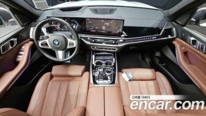 BMW X7 xDrive 40i M Sport 7-Seater 2024 года из Южной Кореи