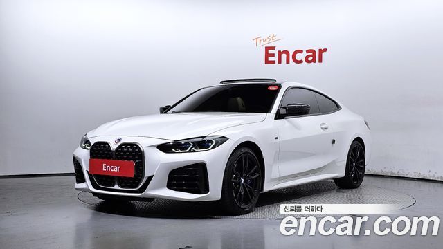 BMW 4-Series M440i xDrive Online Exclusive Coupe 2024 года из Кореи