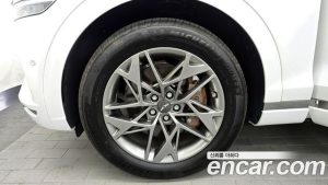 Genesis GV70 3.5T Бензин AWD 2024 года из Южной Кореи