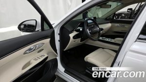 Genesis GV70 3.5T Бензин AWD 2024 года из Южной Кореи