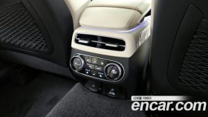 Genesis GV70 3.5T Бензин AWD 2024 года из Южной Кореи