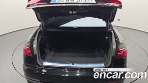 Audi A8 50 TDI 4WD Premium 2023 года из Южной Кореи