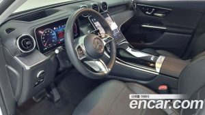 Mercedes-Benz GLC-Class GLC220 d 4MATIC 2024 года из Южной Кореи