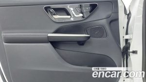 Mercedes-Benz GLC-Class GLC220 d 4MATIC 2024 года из Южной Кореи