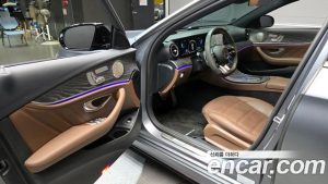 Mercedes-Benz E-Class E53 AMG 4MATIC+ 2023 года из Южной Кореи