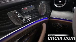 Mercedes-Benz E-Class E53 AMG 4MATIC+ 2023 года из Южной Кореи