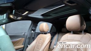 Mercedes-Benz E-Class E53 AMG 4MATIC+ 2023 года из Южной Кореи