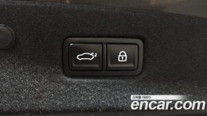 Kia K8 Signature Black 2025 года из Южной Кореи