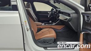 Audi A6 45 TFSI 4WD Premium 2023 года из Южной Кореи