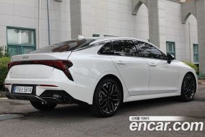 Kia K5 1.6 Turbo 2024 года из Южной Кореи