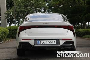 Kia K5 1.6 Turbo 2024 года из Южной Кореи
