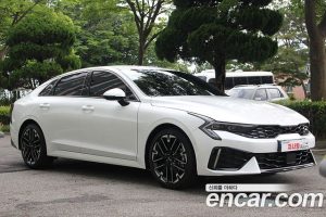Kia K5 1.6 Turbo 2024 года из Южной Кореи