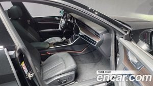 Audi A7 45 TDI 4WD Premium 2023 года из Южной Кореи