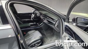 Audi A8 50 TDI 4WD Premium 2023 года из Южной Кореи