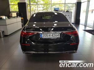 Mercedes-Benz S-Class S580L 4MATIC 2024 года из Южной Кореи