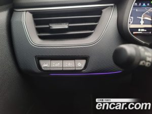 Renault-KoreaSamsung XM3 1.3 TCe RE Signature 2023 года из Южной Кореи