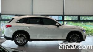 Mercedes-Benz GLC-Class GLC300 4MATIC AMG Line 2024 года из Южной Кореи