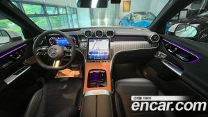 Mercedes-Benz GLC-Class GLC300 4MATIC AMG Line 2024 года из Южной Кореи
