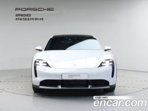 Porsche Taycan Turbo CROSS TURISMO 2024 года из Южной Кореи