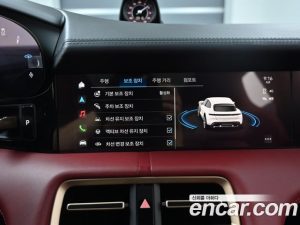 Porsche Taycan Turbo CROSS TURISMO 2024 года из Южной Кореи