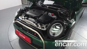 Mini Cooper Favoured 2025 года из Южной Кореи