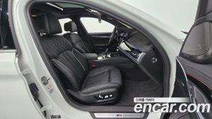 BMW 5-Series 530i xDrive M Sport 2023 года из Южной Кореи