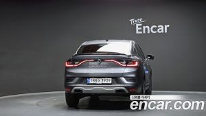 Renault-KoreaSamsung Arkana 1.6 GTe Iconic 2025 года из Южной Кореи