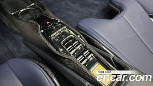 Ferrari SF90 4.0 2023 года из Южной Кореи