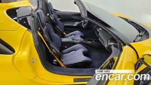 Ferrari SF90 4.0 2023 года из Южной Кореи