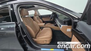 Hyundai Grandeur Exclusive 2025 года из Южной Кореи