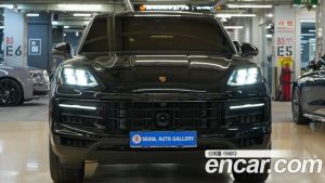 Porsche Cayenne 3.0 Coupe 2024 года из Южной Кореи