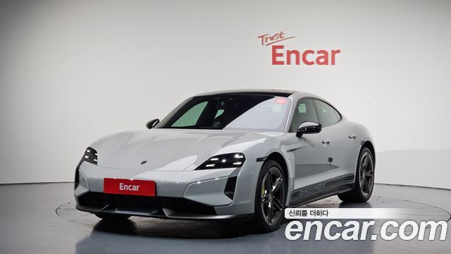 Porsche Taycan Turbo S 2025 года из Кореи