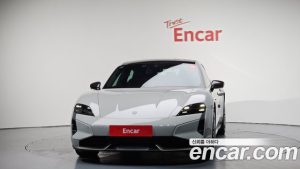 Porsche Taycan Turbo S 2025 года из Южной Кореи